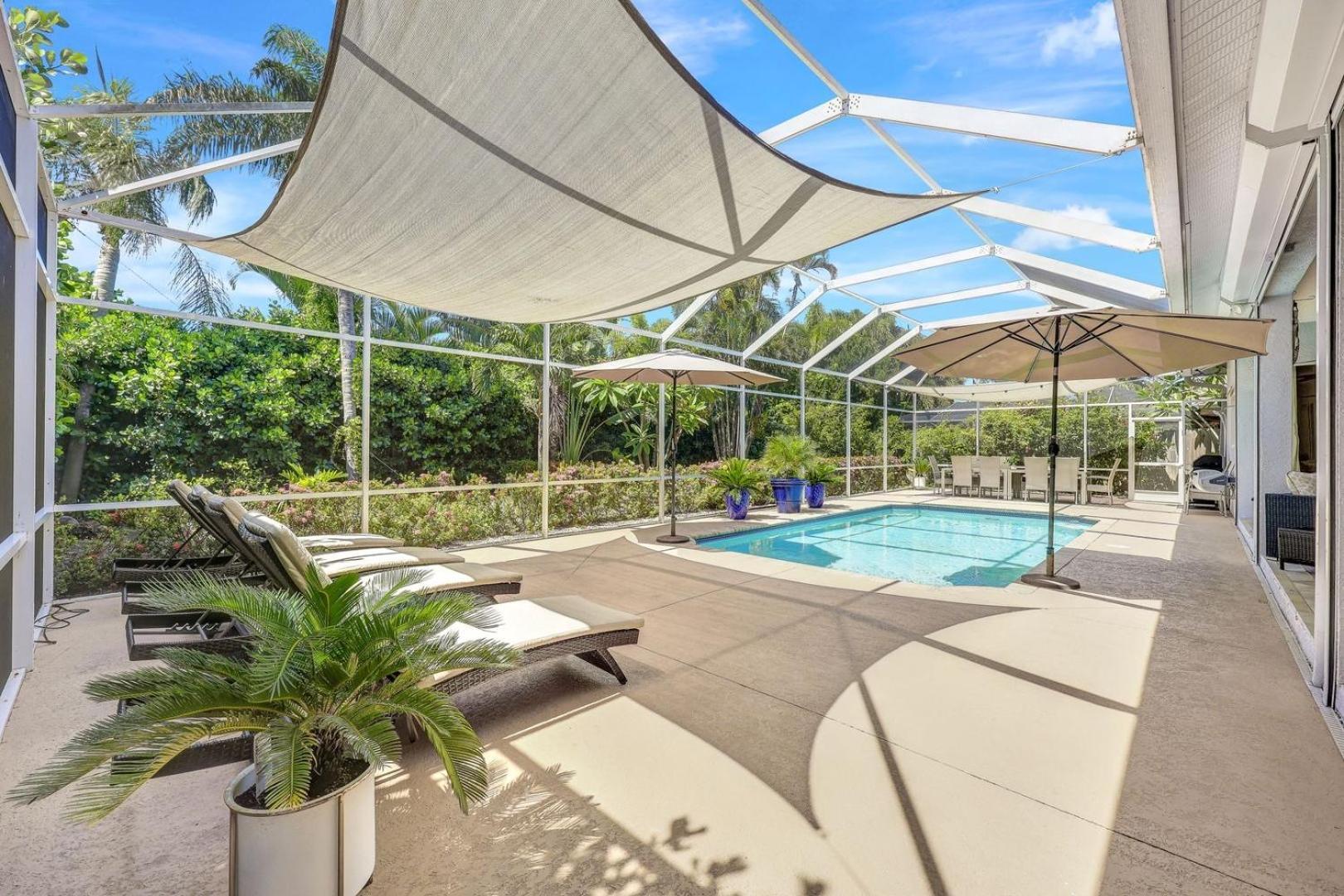 Lux Family 3 Bedroom With Pool Villa Walk To Beach And Mercato Naples Exterior photo
