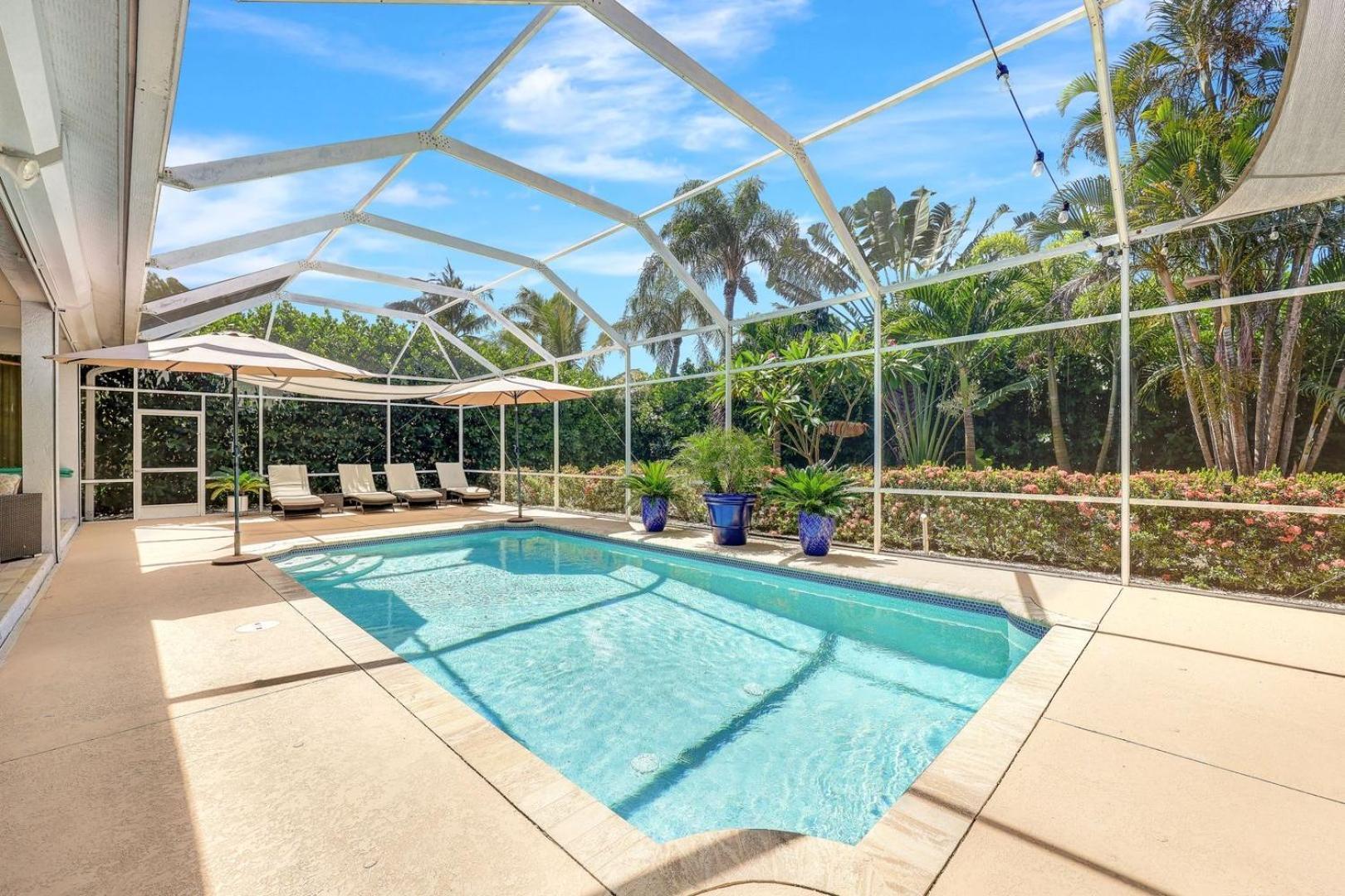 Lux Family 3 Bedroom With Pool Villa Walk To Beach And Mercato Naples Exterior photo