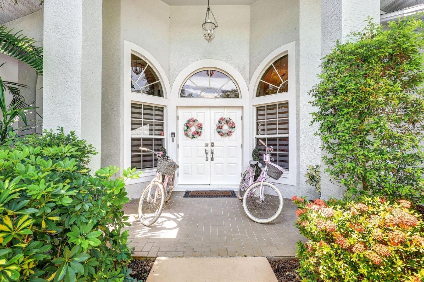 Lux Family 3 Bedroom With Pool Villa Walk To Beach And Mercato Naples Exterior photo