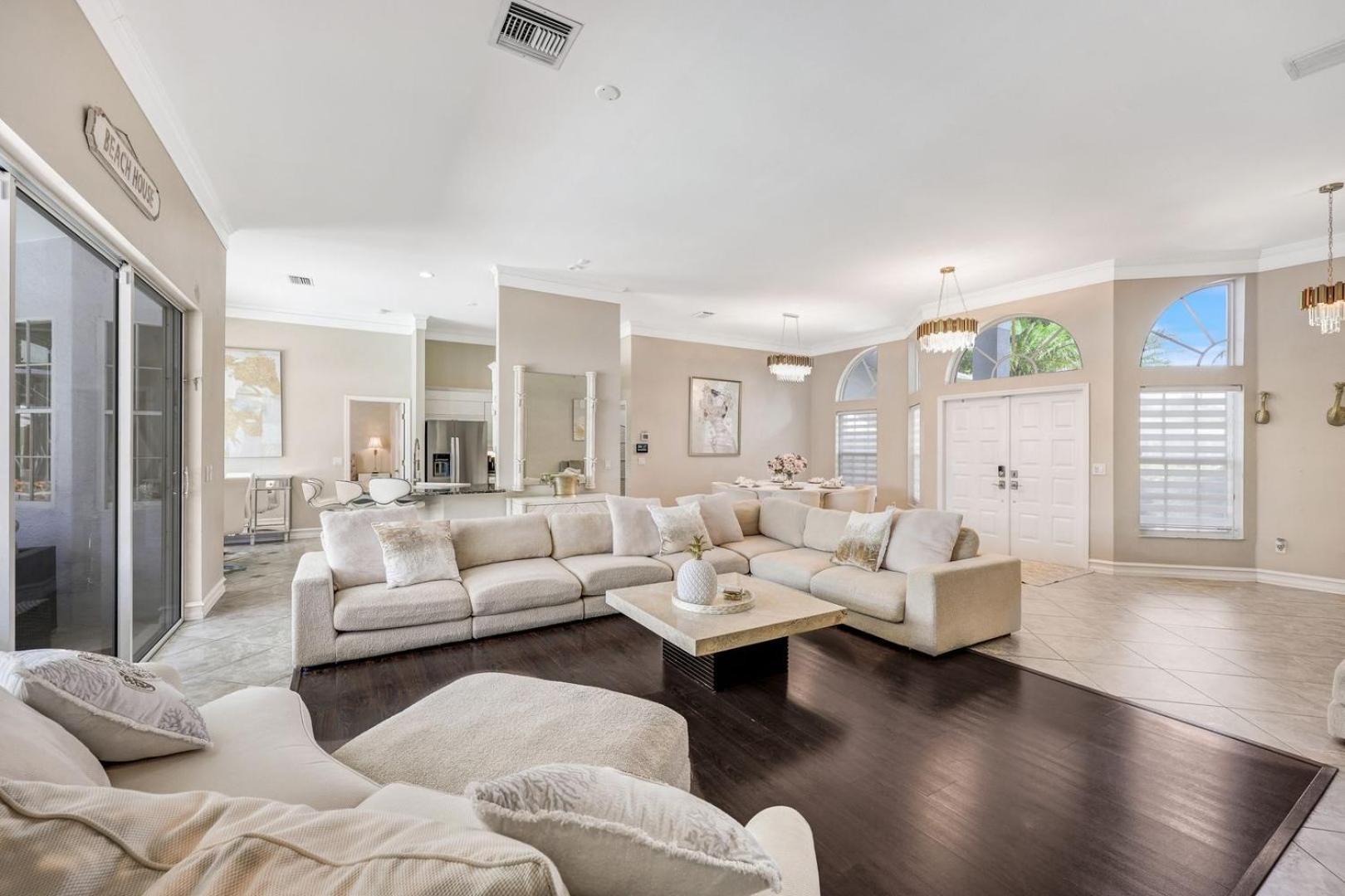 Lux Family 3 Bedroom With Pool Villa Walk To Beach And Mercato Naples Exterior photo