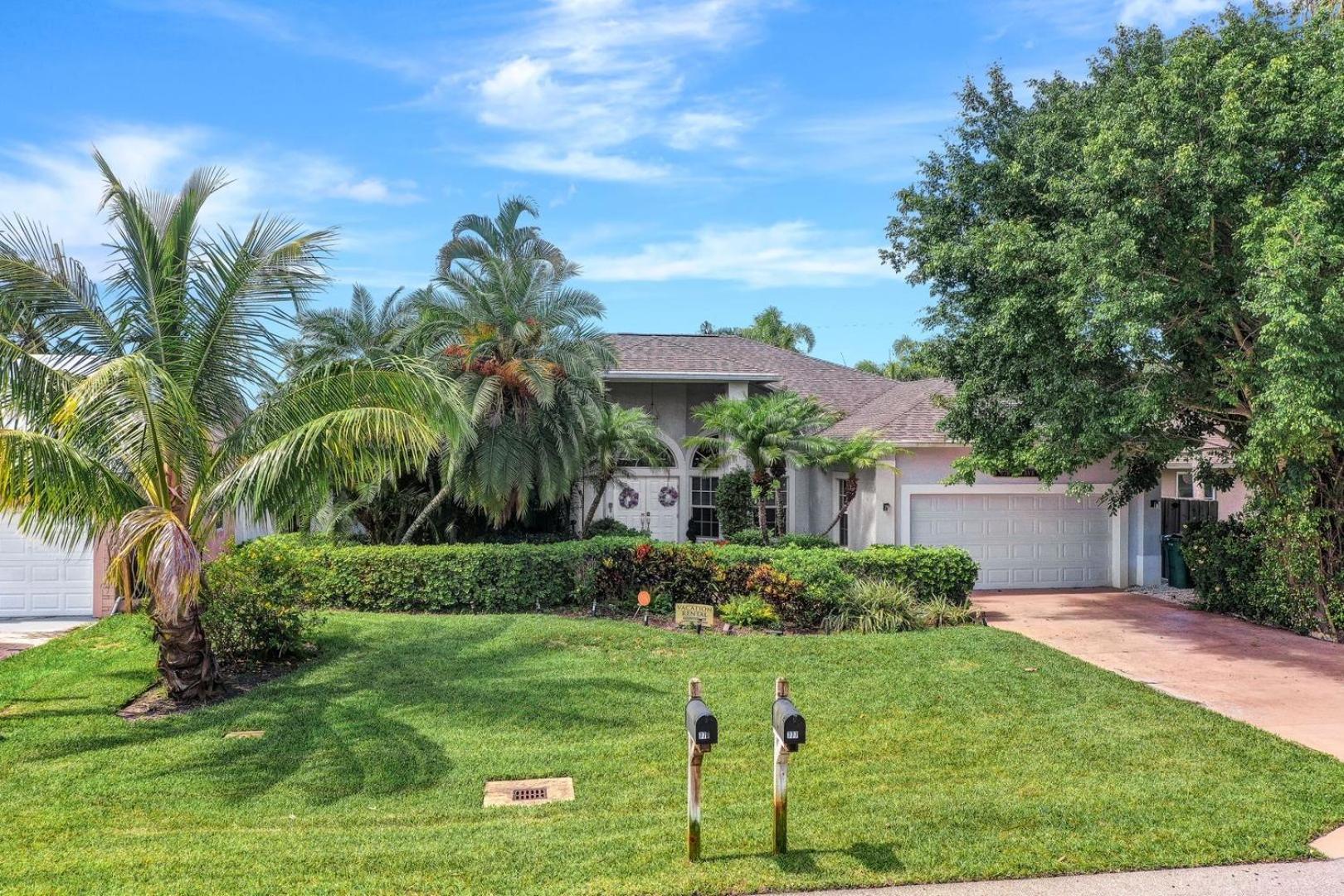 Lux Family 3 Bedroom With Pool Villa Walk To Beach And Mercato Naples Exterior photo