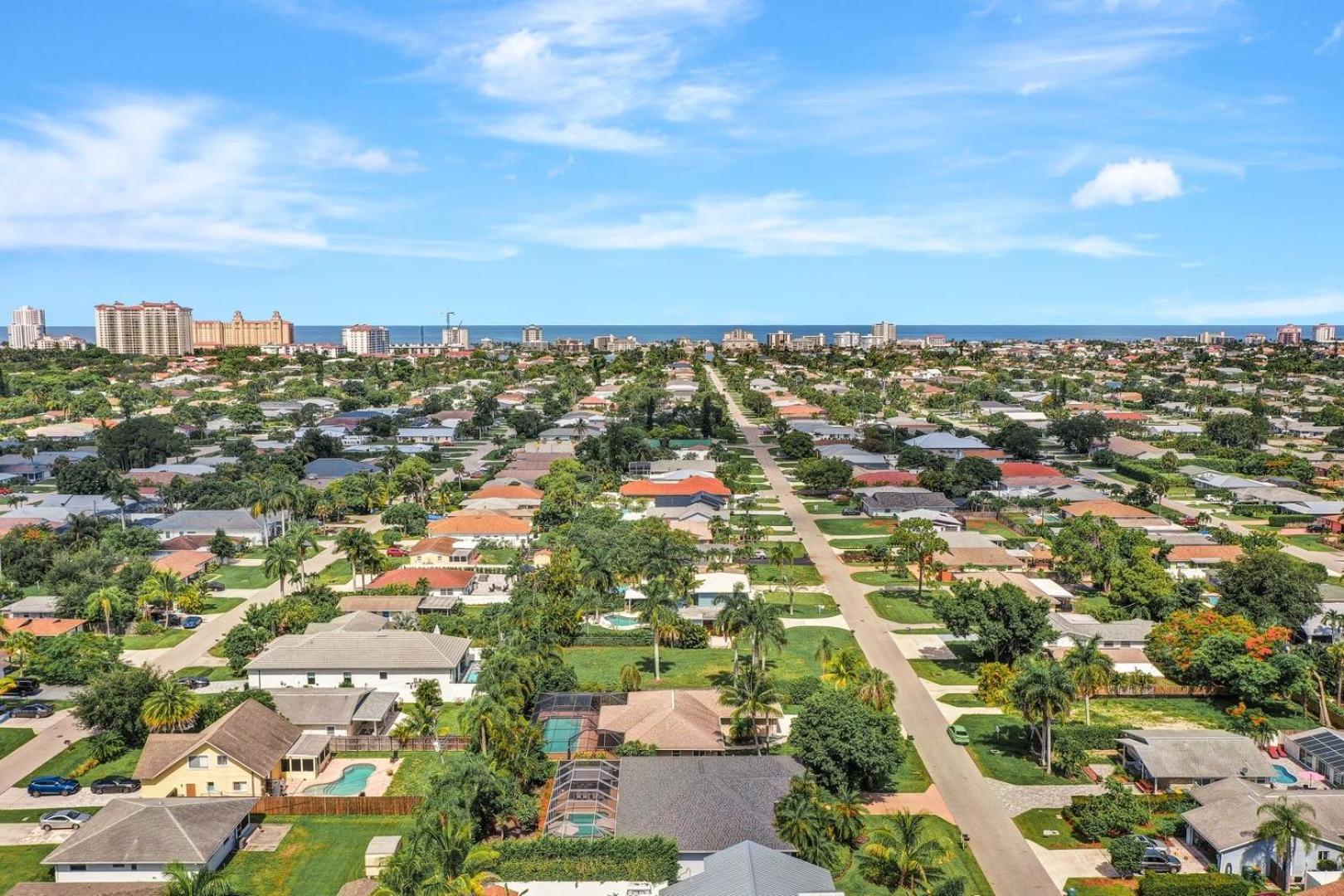 Lux Family 3 Bedroom With Pool Villa Walk To Beach And Mercato Naples Exterior photo